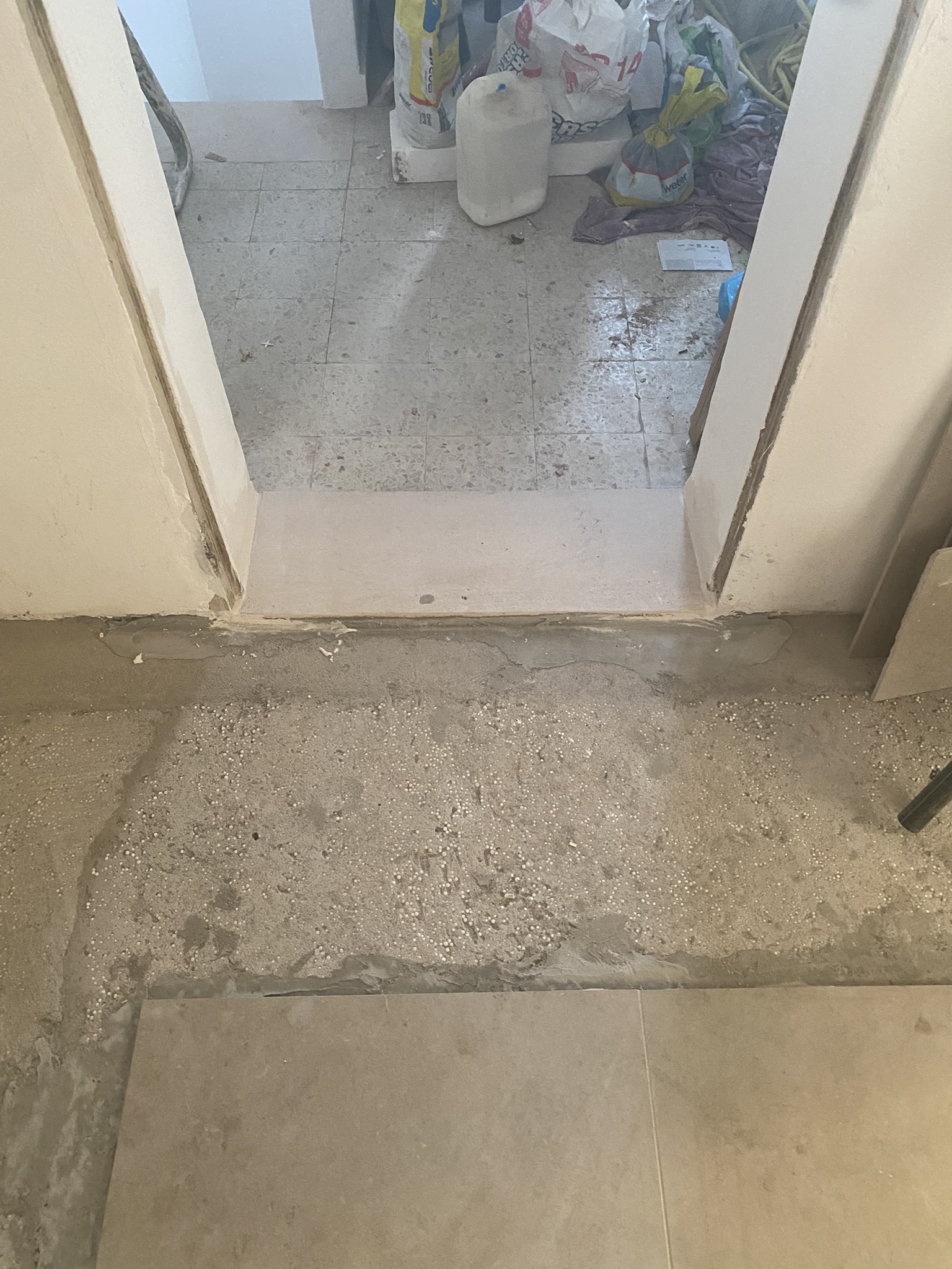 Firstfloor entry stone