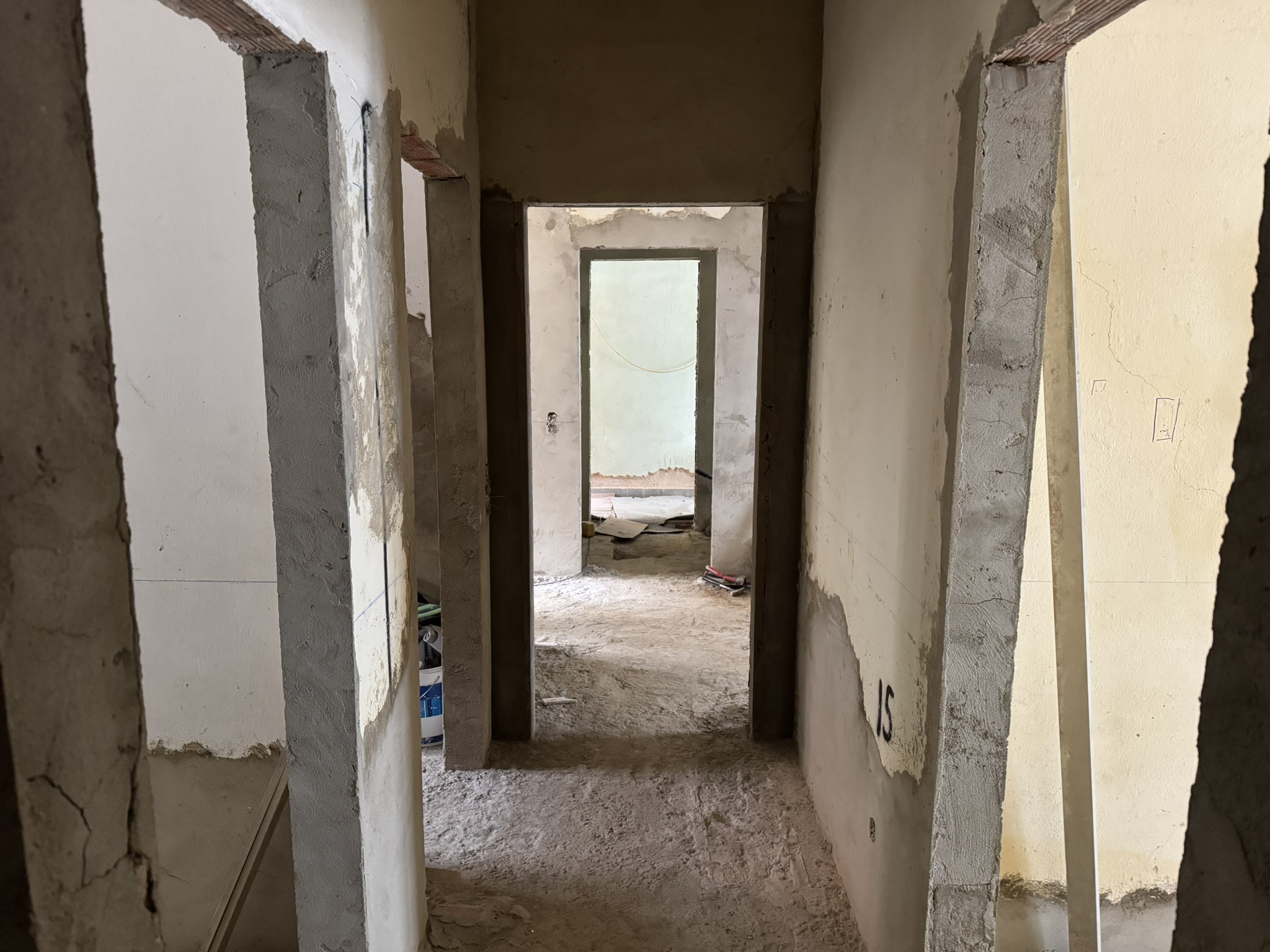 Hallway (south) during