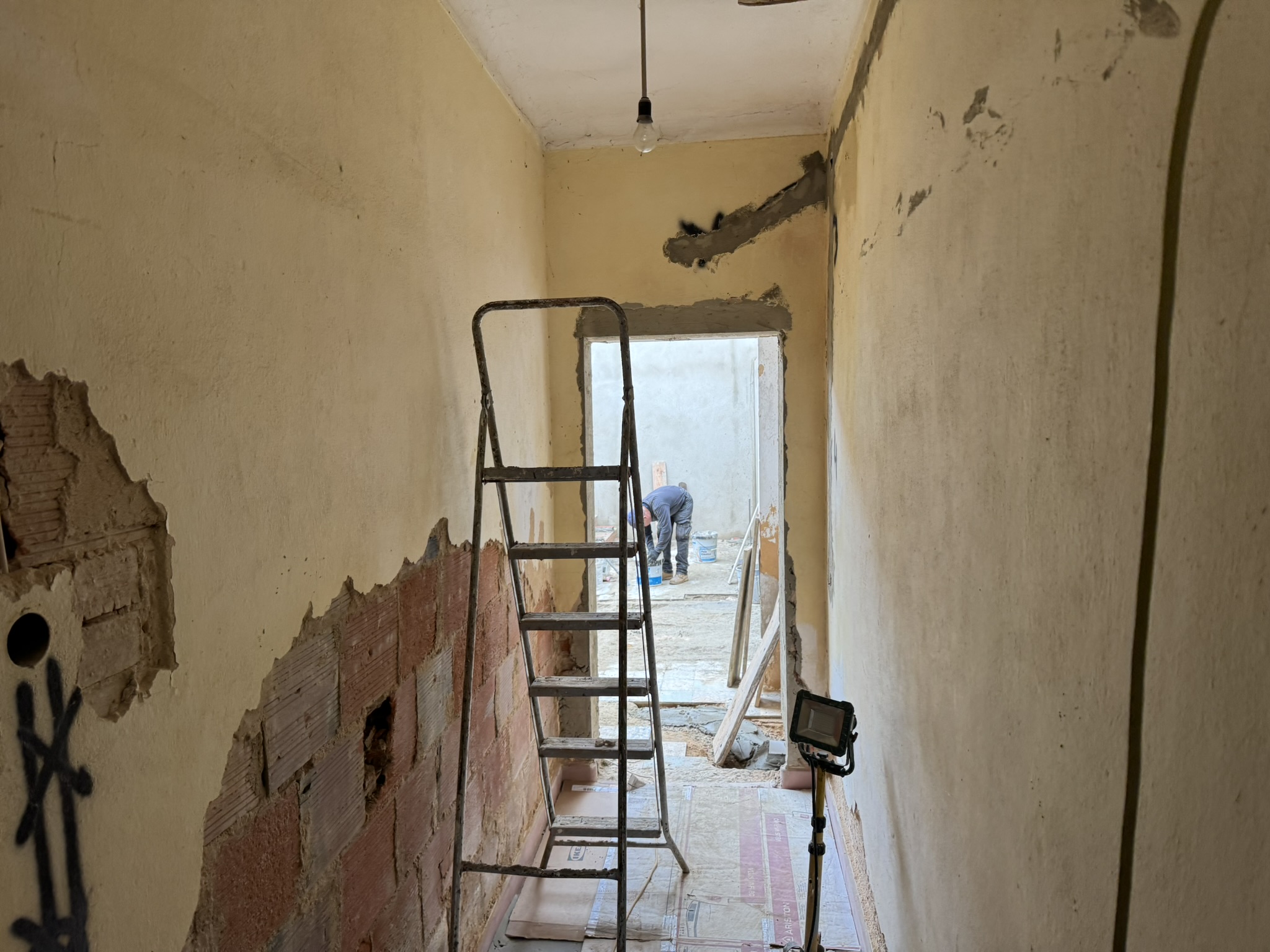 Hallway (east) during