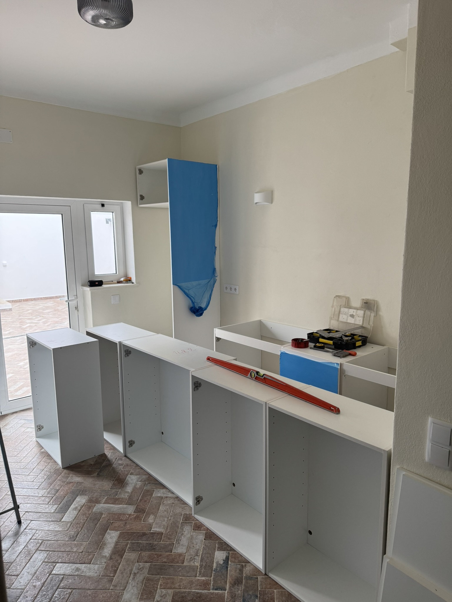 Kitchen furniture